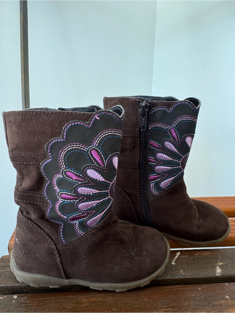 Stride Rite Toddler Brown Suede Winter Boots with Pink/purple Flower Embroidery